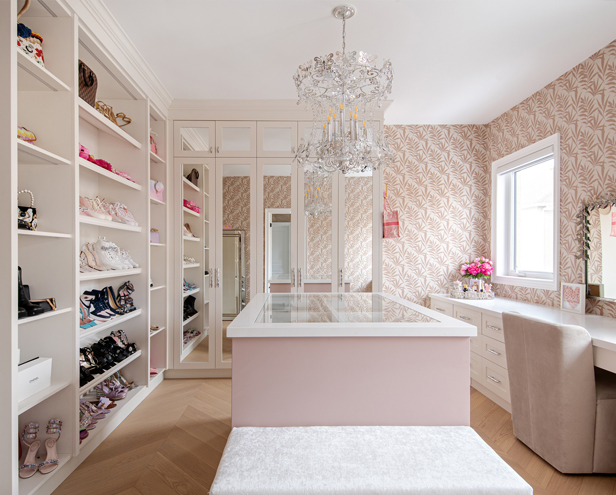 https://www.monacointeriors.ca/wp-content/uploads/2025/02/William-Rose-gal-b-img16.jpg