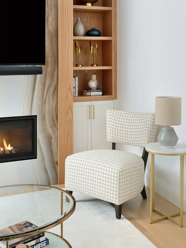 https://www.monacointeriors.ca/wp-content/uploads/2023/10/devlin-gal-img_15.jpg