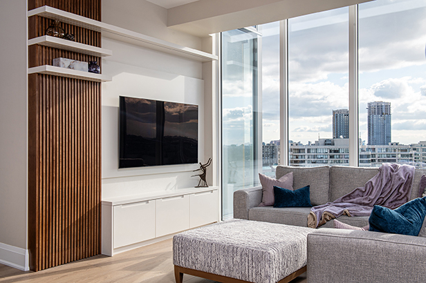 https://www.monacointeriors.ca/wp-content/uploads/2024/01/gatineau-drive-galler-img3-big.jpg
